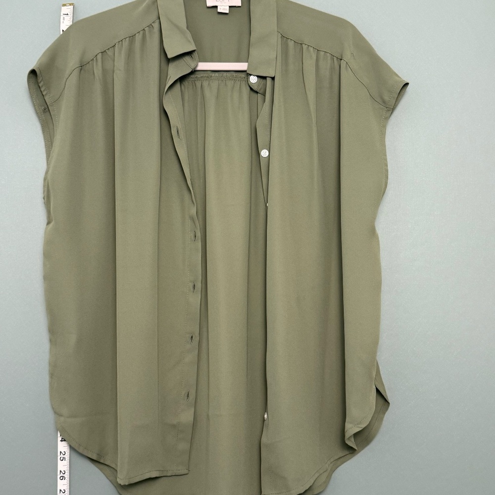 LOFT Blouse